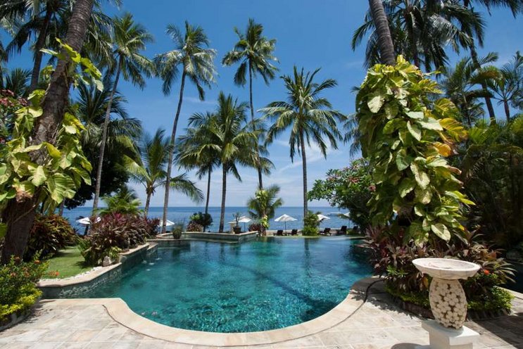 Alam Anda Ocean Front Resort & Spa